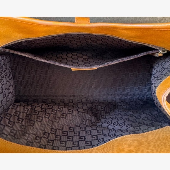 Certified Authentic Gucci Jackie Tan Leather Bag, COA - Picture 11 of 14